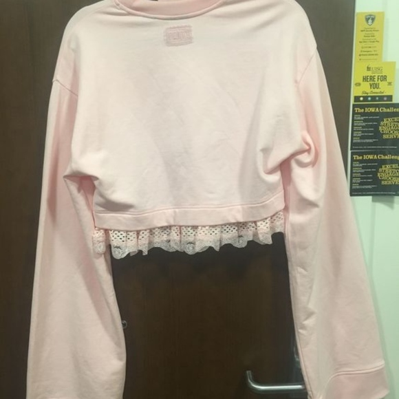 PUMA X RIHANNA FENTY Cropped Crewneck Sweatshirt - Picture 2 of 3